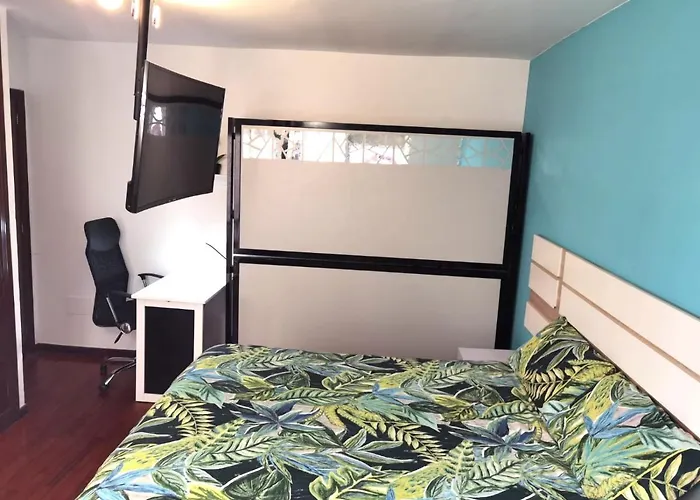 Alojate En Vigo! Casa Bien Equipada Nyaraló